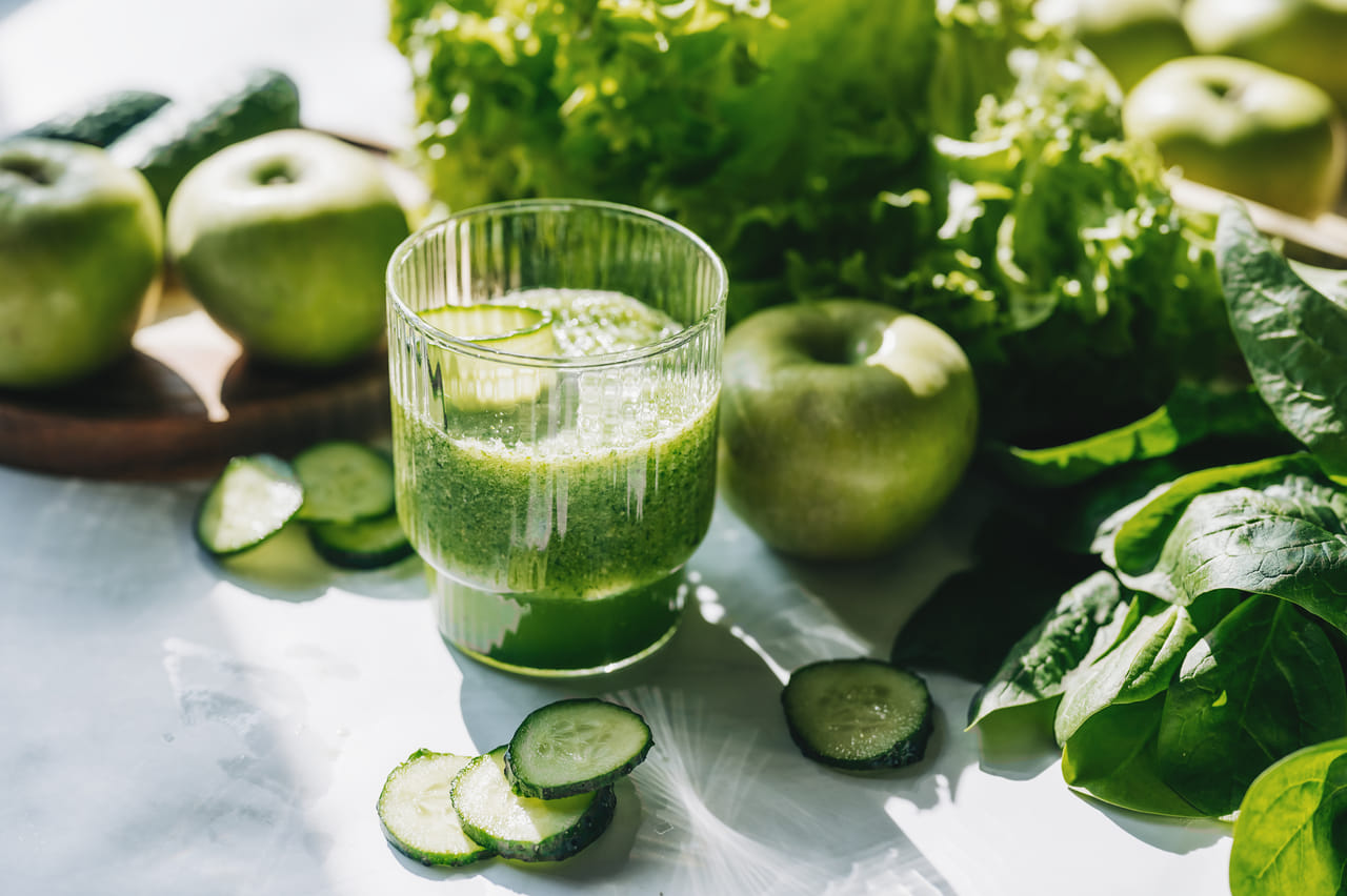 ഒരു ദിവസത്തിൻ്റെ തുടക്കം നന്നായില്ലെങ്കിൽ ആന്നത്തെ ദിവസം മുഴുവൻ മോശമാകുമെന്നാണ് പറയുന്നത്. അതുകൊണ്ട് തന്നെ രാവിലത്തെ ഭക്ഷണം വളരെ പ്രധാനമാണ്. ആരോ​ഗ്യകരമായ ഭക്ഷണം ഒരു ദിവസത്തിന് ഊർജ്ജം നൽകുകയും മൊത്തിലുള്ള ആരോ​ഗ്യം മെച്ചപ്പെടുത്തുകയും ചെയ്യും. (Image Credits: GettyImages) 
