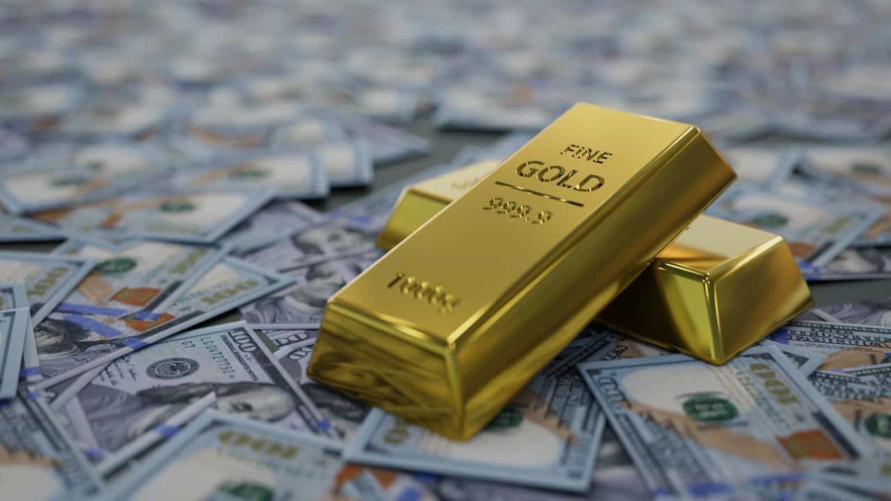 Israel Strikes Iran: പുകയുന്ന മധ്യേഷ്യ കുതിച്ചുയരുന്ന സ്വര്‍ണവില; യുദ്ധം അവസാനിച്ചില്ലെങ്കില്‍?