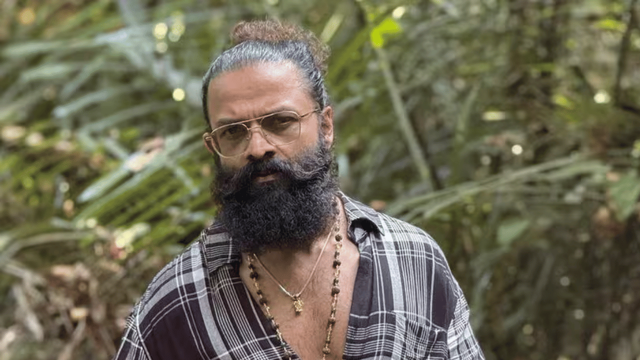 Jayasurya: കൊട്ടിയൂര്‍ ക്ഷേത്രത്തിലെത്തിയ ജയസൂര്യയുടെ ഫോട്ടോ എടുത്തു; ഫോട്ടോഗ്രാഫറെ കയ്യേറ്റം ചെയ്തതായി പരാതി