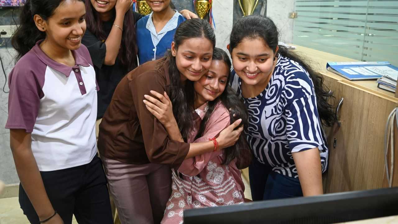 KEAM Rank List 2025 : കീം സ്കോർ ഏകീകരണം തമിഴ്നാട് മാതൃകയിൽ; കോളടിക്കാൻ പോകുന്നത് ഈ വിദ്യാർഥികൾക്ക്