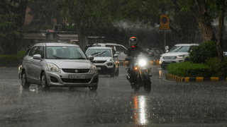 Kerala Rain Alert Update: ആശ്വസിക്കാന്‍ വകയില്ല: സംസ്ഥാനത്ത് മഴ തുടരും; ഇന്ന് രണ്ട് ജില്ലകളിൽ യെല്ലോ അലർട്ട്