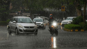 Kerala Rain Alert: മഴ കുറഞ്ഞോ? സംസ്ഥാനത്ത് രണ്ട് ജില്ലകളിൽ യെല്ലോ അലർട്ട്; വരും മണിക്കൂറിലും മഴ മുന്നറിയിപ്പ് Kerala Rain Alert: മഴ കുറഞ്ഞോ? സംസ്ഥാനത്ത് രണ്ട് ജില്ലകളിൽ യെല്ലോ അലർട്ട്; വരും മണിക്കൂറിലും മഴ മുന്നറിയിപ്പ്