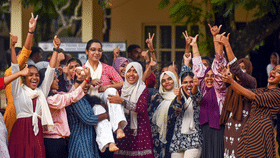 Kerala Plus One Admission 2025: സംസ്ഥാനത്ത് പ്ലസ് വൺ പ്രവേശനോത്സവം നാളെ; ഇത്തവണ എത്തുന്നത് മൂന്ന് ലക്ഷത്തിലധികം വിദ്യാർത്ഥികൾ Kerala Plus One Admission 2025: സംസ്ഥാനത്ത് പ്ലസ് വൺ പ്രവേശനോത്സവം നാളെ; ഇത്തവണ എത്തുന്നത് മൂന്ന് ലക്ഷത്തിലധികം വിദ്യാർത്ഥികൾ