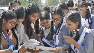 Kerala Plus One Admission 2025: പ്ലസ് വൺ പ്രവേശനം: രണ്ടാം അലോട്മെന്റ് ഒമ്പതിന്, എപ്പോൾ അറിയാം, ഒഴിവുള്ളത് 96,108 സീറ്റുകൾ Kerala Plus One Admission 2025: പ്ലസ് വൺ പ്രവേശനം: രണ്ടാം അലോട്മെന്റ് ഒമ്പതിന്, എപ്പോൾ അറിയാം, ഒഴിവുള്ളത് 96,108 സീറ്റുകൾ