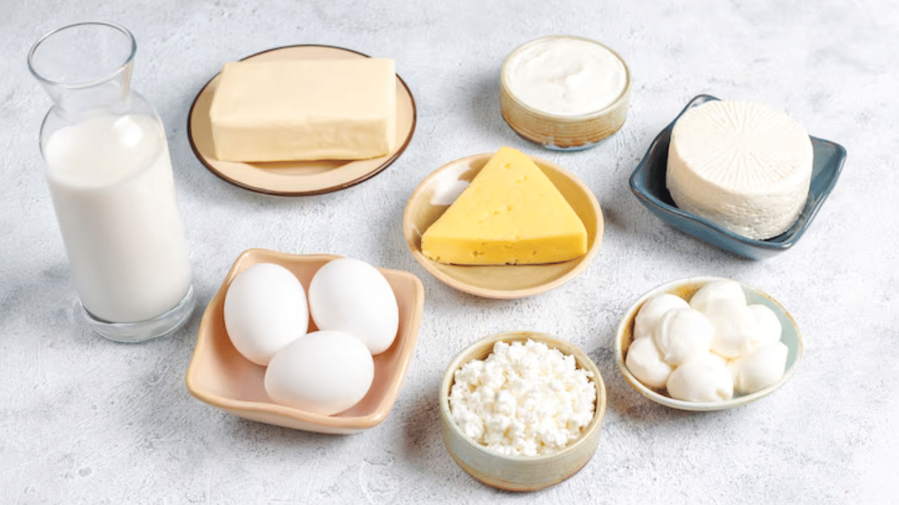 Milk Skin Problems: പാൽ കുടിക്കുന്നത് മുഖക്കുരുവിന് കാരണമാകുമോ? Milk Skin Problems: പാൽ കുടിക്കുന്നത് മുഖക്കുരുവിന് കാരണമാകുമോ?