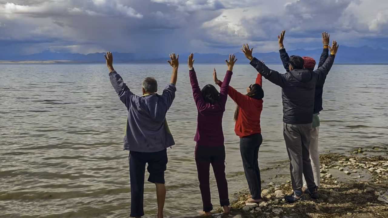 Kailash Mansarovar: അവസാനിച്ചത് ആറു വര്ഷത്തെ കാത്തിരിപ്പ്; കൈലാസ്-മാനസരോവറിലെത്തി ഇന്ത്യന് തീര്ത്ഥാടകര് Kailash Mansarovar: അവസാനിച്ചത് ആറു വര്ഷത്തെ കാത്തിരിപ്പ്; കൈലാസ്-മാനസരോവറിലെത്തി ഇന്ത്യന് തീര്ത്ഥാടകര്
