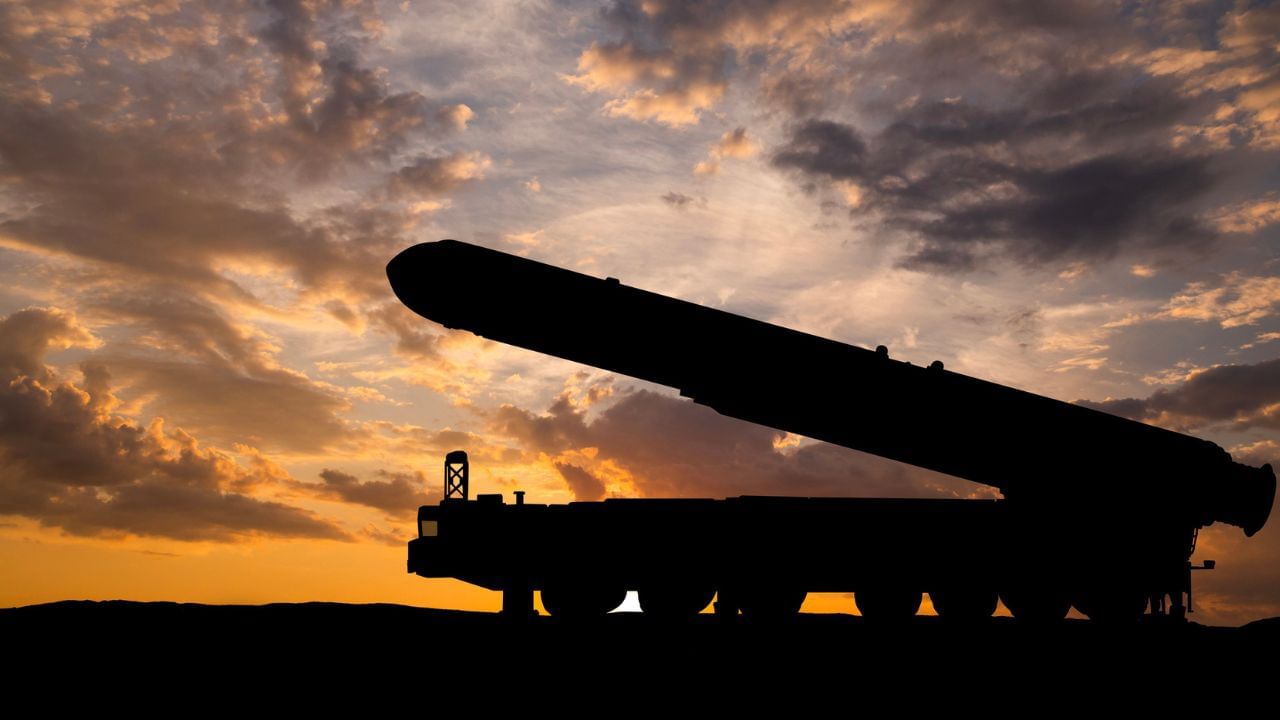 Pakistan Ballistic Missile: യുഎസിനെ ആക്രമിക്കാനാകുന്ന ഭൂഖണ്ഡാന്തര ബാലിസ്റ്റിക് മിസൈല് നിര്മാണത്തില് പാകിസ്ഥാന് Pakistan Ballistic Missile: യുഎസിനെ ആക്രമിക്കാനാകുന്ന ഭൂഖണ്ഡാന്തര ബാലിസ്റ്റിക് മിസൈല് നിര്മാണത്തില് പാകിസ്ഥാന്