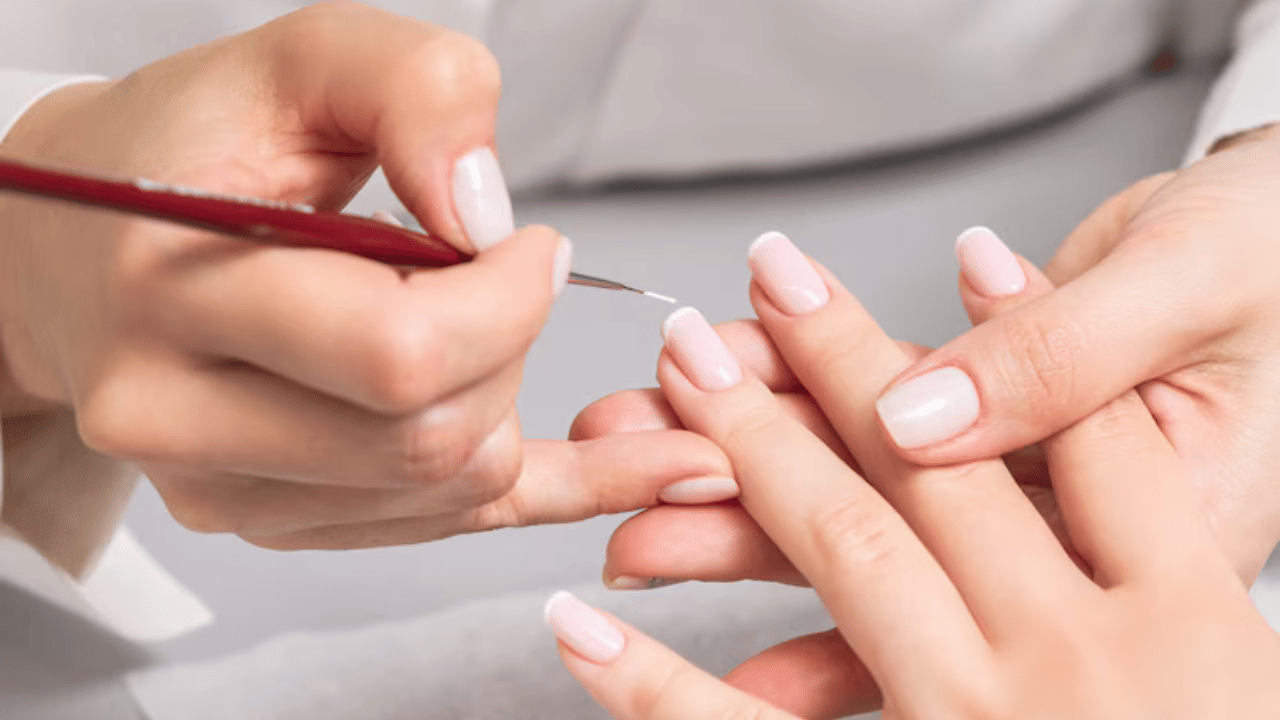 Nailcare Tips: സ്റ്റൈലായി നഖം വളർത്താം; കഴിക്കേണ്ടത് ഈ ഭക്ഷണങ്ങൾ, ചെയ്യേണ്ടത് ഇക്കാര്യങ്ങൾ Nailcare Tips: സ്റ്റൈലായി നഖം വളർത്താം; കഴിക്കേണ്ടത് ഈ ഭക്ഷണങ്ങൾ, ചെയ്യേണ്ടത് ഇക്കാര്യങ്ങൾ
