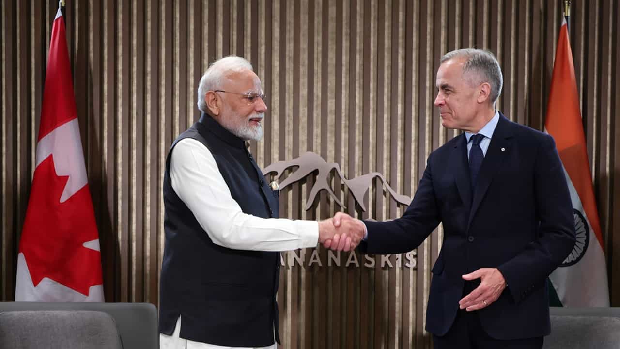 India-Canada relations: വീണ്ടും കൈ കോര്ത്ത് ഇന്ത്യയും കാനഡയും; ഇരുരാജ്യങ്ങളുടെയും ബന്ധം ജനാധിപത്യ മൂല്യങ്ങള് വര്ധിപ്പിക്കുമെന്ന് മോദി India-Canada relations: വീണ്ടും കൈ കോര്ത്ത് ഇന്ത്യയും കാനഡയും; ഇരുരാജ്യങ്ങളുടെയും ബന്ധം ജനാധിപത്യ മൂല്യങ്ങള് വര്ധിപ്പിക്കുമെന്ന് മോദി
