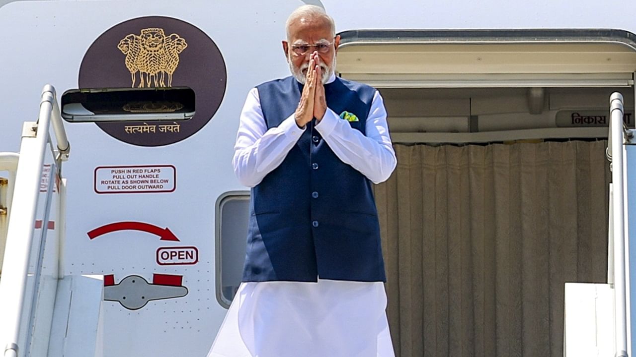 Narendra Modi: ജി7 ഉച്ചകോടിയില് പങ്കെടുക്കാന് മോദി കാനഡയില് Narendra Modi: ജി7 ഉച്ചകോടിയില് പങ്കെടുക്കാന് മോദി കാനഡയില്