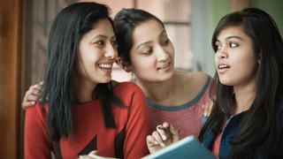 Study Abroad: വിദേശ പഠനത്തിന് തയ്യാറെടുക്കുന്നവരാണോ; ഈ രേഖകൾ കൈവശമില്ലെങ്കിൽ യാത്ര തടസ്സപ്പെട്ടേക്കാം