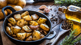 Potatoes For Diabetics: പ്രമേഹരോഗികൾക്ക് ഉരുളക്കിഴങ്ങ് നല്ലതോ ചീത്തയോ? വിദഗ്ധർ പറയുന്നു Potatoes For Diabetics: പ്രമേഹരോഗികൾക്ക് ഉരുളക്കിഴങ്ങ് നല്ലതോ ചീത്തയോ? വിദഗ്ധർ പറയുന്നു...