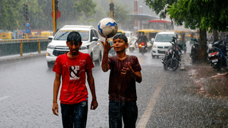 Kerala Plus One Admission 2025: മഴ അവധി പ്ലസ് വണ്‍ പ്രവേശനത്തെ ബാധിക്കുമോ? മൂന്നാം അലോട്ട്‌മെന്റിലെ അഡ്മിഷന്‍ ഇന്ന് മുതല്‍; ഇക്കാര്യം ശ്രദ്ധിക്കണം