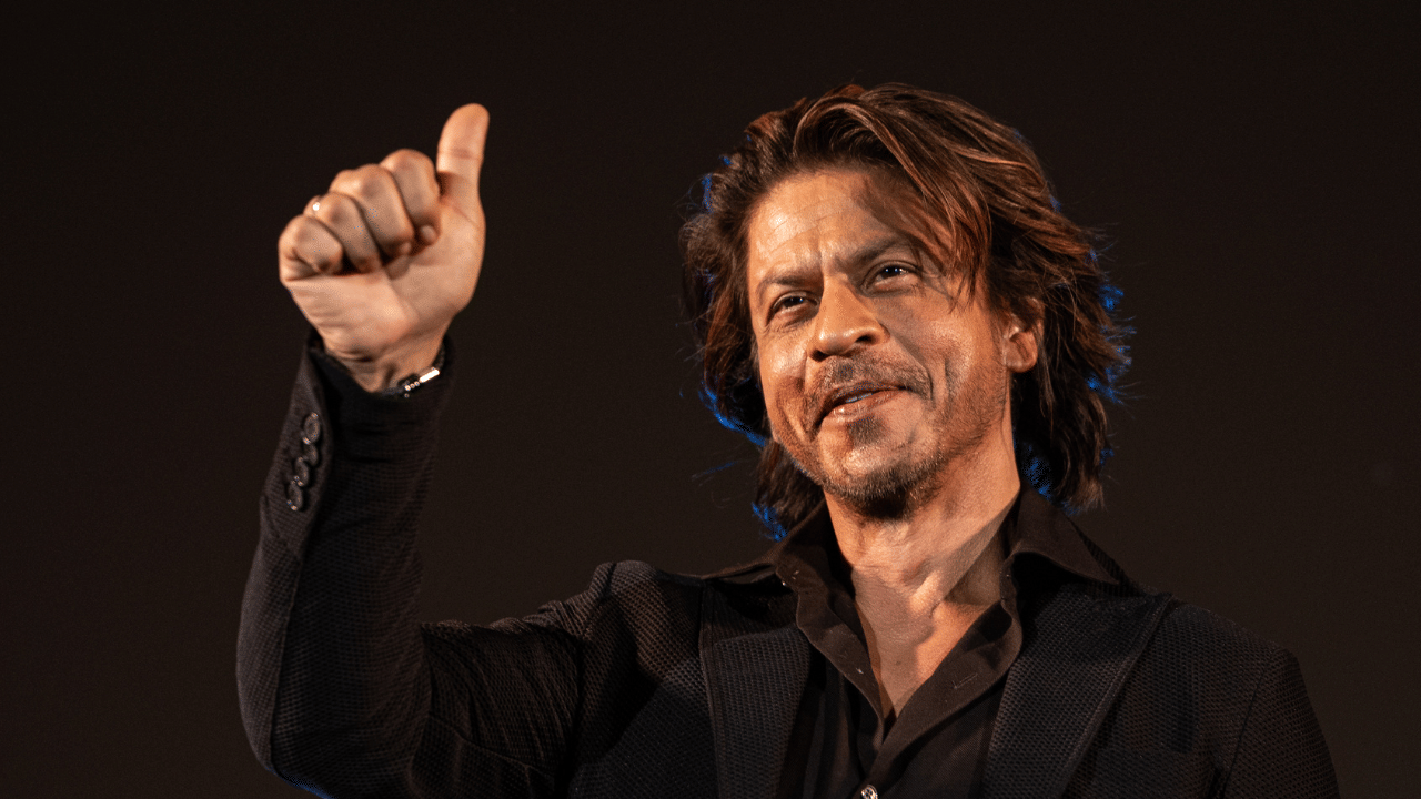 Shah Rukh Khan: ഷാരൂഖ് ഖാന്റെ വസതിയിൽ വനംവകുപ്പിന്റെ പരിശോധന; നടപടി തീരദേശ പരിപാലന നിയമം ലംഘിച്ചെന്ന പരാതിയിൽ