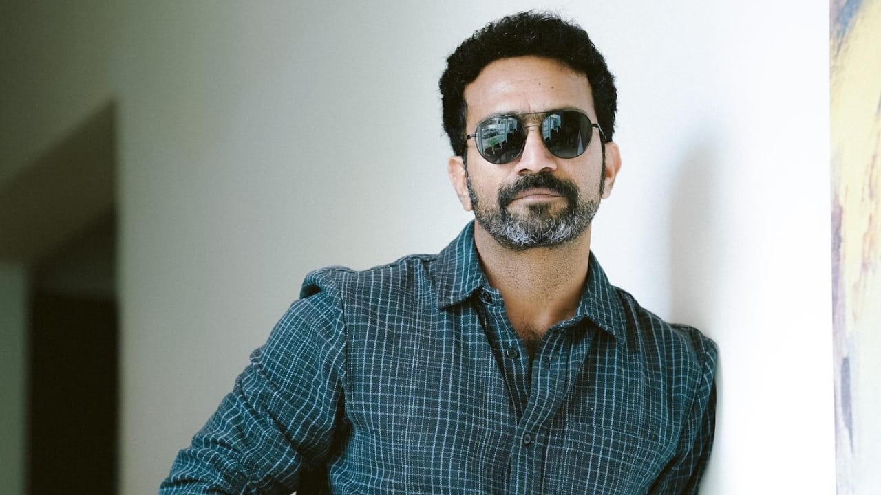 How to Identify and Manage Phubbing | Fortis Healthcare - Signs Of A Changing Phuber