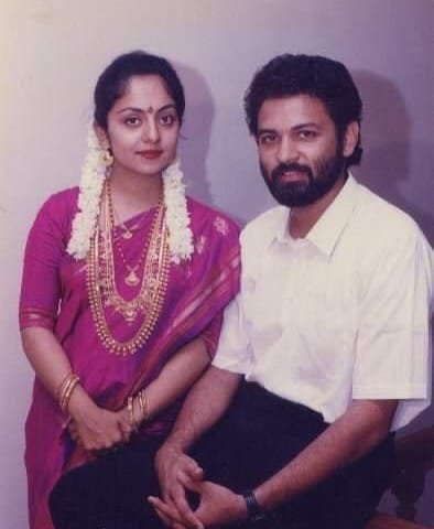 അതുകൊണ്ടാണ് ചേട്ടായെന്ന് വിളിച്ചത്. എന്നെ വിവാഹം കഴിക്കാന്‍ പറ്റുമോ ഇല്ലയോ എന്നൊന്നും അറിയില്ലല്ലോ എന്നും സിന്ധു പറഞ്ഞു. 

