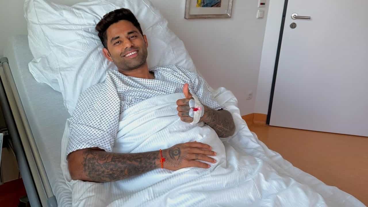 Suryakumar Yadav: സൂര്യകുമാർ യാദവിന് ഹെർണിയ സർജറി; തിരികെ കളത്തിലെത്താനായി കാത്തിരിക്കുന്നുവെന്ന് താരം