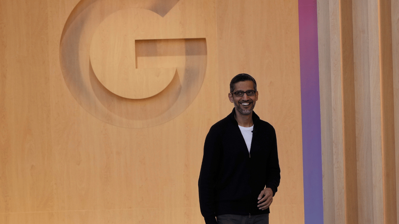 Sundar Pichai: പഠനകാലത്ത് പഠിച്ച ഈ പാഠം ഇന്ന് ഗൂഗിളിനെ നയിക്കാനും സഹായിക്കുന്നു - വിജയരഹസ്യം പങ്കുവെച്ച് സുന്ദർ പിച്ചൈ Sundar Pichai: പഠനകാലത്ത് പഠിച്ച ഈ പാഠം ഇന്ന് ഗൂഗിളിനെ നയിക്കാനും സഹായിക്കുന്നു - വിജയരഹസ്യം പങ്കുവെച്ച് സുന്ദർ പിച്ചൈ