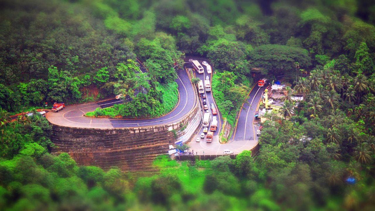 Thamarassery Churam : താമരശ്ശേരി ചുരം വഴി പോകുന്നവരുടെ ശ്രദ്ധയ്ക്ക്! ഇന്ന് വൈകിട്ട് മുതൽ യാത്ര നിയന്ത്രണമുണ്ട്