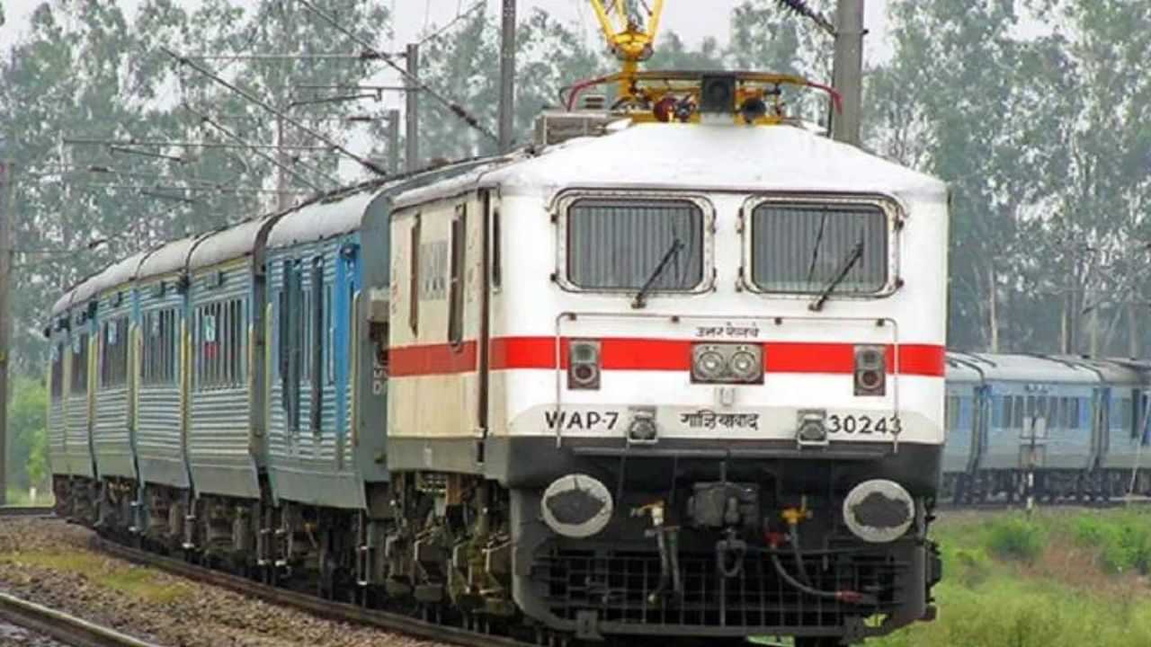 Kerala Train Service: കേരളത്തില്‍ ആവശ്യത്തിലധികം തീവണ്ടികളുണ്ട്, ഇനി വേണ്ട; ട്രെയിനുകള്‍ തരില്ലെന്ന് റെയില്‍വേ