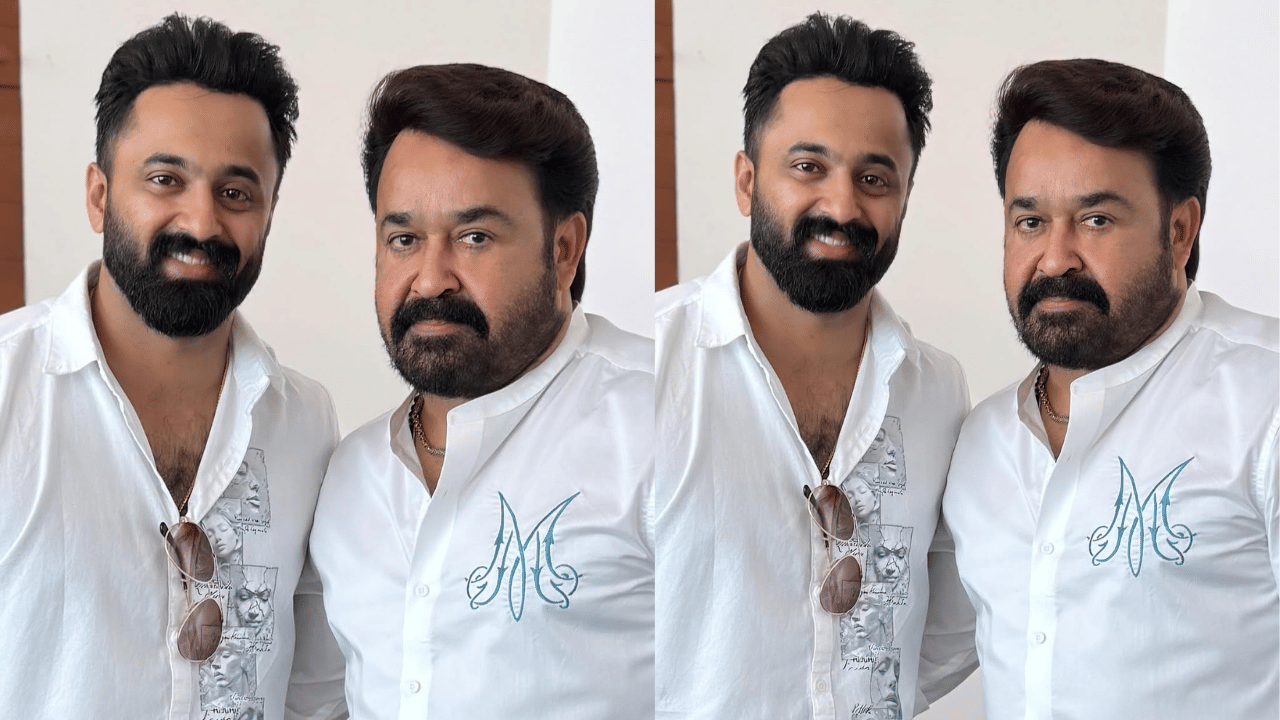 വിവാദങ്ങൾക്കിടെ മോഹന്‍ലാലിനൊപ്പമുള്ള പുതിയ ചിത്രം പങ്കുവച്ച് നടൻ ഉണ്ണി മുകുന്ദന്‍. 'എല്‍ ഫോര്‍ ലവ്' എന്ന അടിക്കുറിപ്പോടു കൂടിയാണ് താരം ചിത്രം പങ്കുവെച്ചത്. എംബ്രോയ്‍ഡറി ഉള്ള വെള്ള ഷര്‍ട്ടുകള്‍ ആണ് ഇരുവരും ഫോട്ടോയില്‍ ധരിച്ചിരിക്കുന്നത്. (Image Credits: Unni Mukundan Instagram)