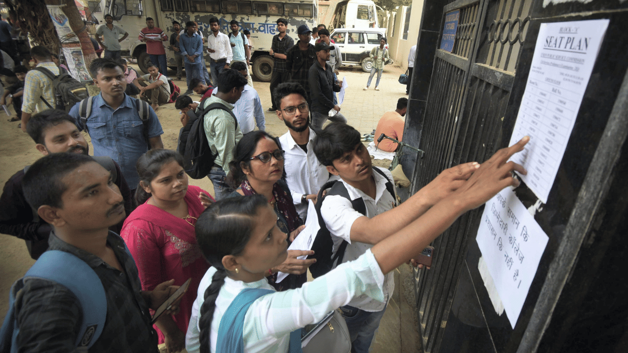 UPSC CSE 2025: സിവിൽ സർവീസ് മെയിൻ പരീക്ഷയ്ക്ക് ഇപ്പോൾ അപേക്ഷിക്കാം; എങ്ങനെ എവിടെ സമർപ്പിക്കാം?