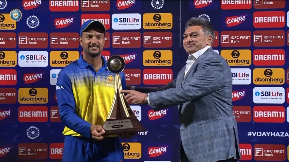 ഗ്രൂപ്പ് ഘട്ടത്തിൽ നിന്ന് യോഗ്യത നേടിയ എട്ട് ടീമുകളെ നാല് ടീമുകൾ വീതമുള്ള രണ്ട് ഗ്രൂപ്പുകളാക്കി തിരിക്കും. അതാത് ഗ്രൂപ്പുകളിലെ ടീമുകൾ പരസ്പരം ഏറ്റുമുട്ടും. ഓരോ ഗ്രൂപ്പിലും ആദ്യ സ്ഥാനങ്ങളിൽ വരുന്ന ഓരോ ടീമുകൾ ഫൈനൽ കളിക്കും. വനിതാ ടി20യും ഇതേ ഘടനയിലാണ് നടക്കുക. 
