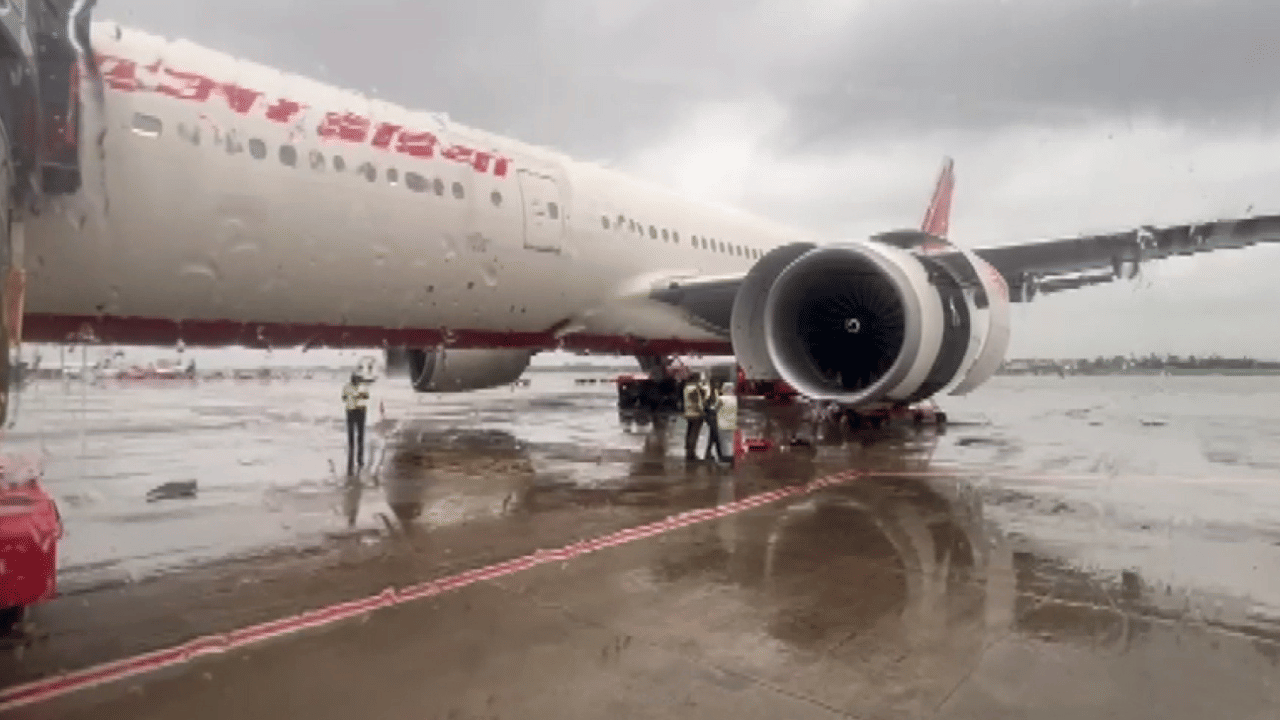 Air india Flights: അഹമ്മദാബാദ് വിമാനാപകടത്തിന് പിന്നാലെ, എയർ ഇന്ത്യ അഞ്ച് അന്താരാഷ്ട്ര  സർവീസുകൾ റദ്ദാക്കി