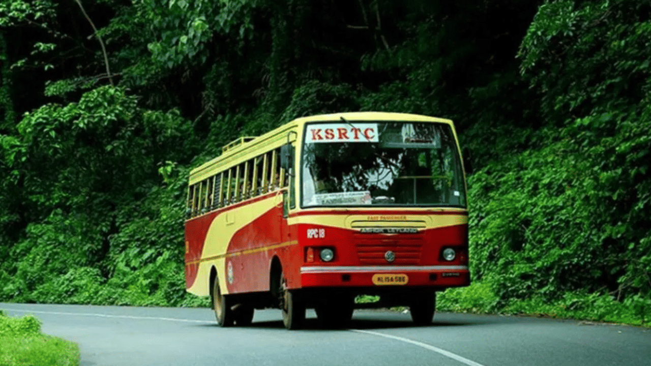 KSRTC students concession: കെഎസ്ആർടിസിയിൽ സ്കൂളിൽ പോകാം... വിദ്യാർത്ഥി കൺസെഷന് അപേക്ഷിക്കാൻ വേണ്ട രേഖകൾ ഇതെല്ലാം