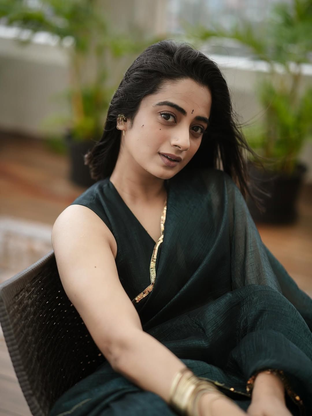 തന്റെ ഇന്സ്റ്റഗ്രാം പേജില് ഫോളോവേഴ്സുമായി നടത്തിയ ലെറ്റ്സ് ടോക്ക് സെഷനിലാണ് നടിയുടെ പ്രതികരണം. വിവാഹത്തെ കുറിച്ചുള്ള അഭിപ്രായമെന്താണ്? എപ്പോഴാണ് വിവാഹിതയാകാന് പ്ലാന് ചെയ്തിരിക്കുന്നത് എന്നാണ് ഒരു ആരാധകൻ താരത്തിനോട് ചോദിച്ചത്. ഇതിനു താരം നൽകിയ മറുപടി കുറച്ചു വര്ഷങ്ങള്ക്കുള്ളില് വിവാഹിതയായെക്കുമെന്നാണ്.