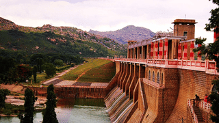 Nilambur by election 2025: പുറത്തു നിന്നു വന്നവർ  ആറു മണി കഴിഞ്ഞാൽ മണ്ഡലം വിടണം, നിലമ്പൂരിൽ കൊട്ടിക്കലാശം നാളെ