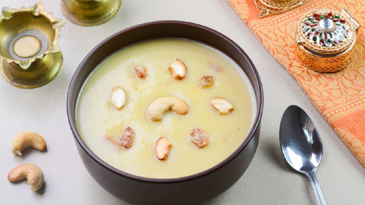 Pineapple Payasam Recipe: ഫാദേഴ്സ് ഡേയൊക്കെ അല്ലേ! നിങ്ങളുടെ ഡാഡി കൂളിന് രുചിയൂറും പൈനാപ്പിള് പായസം തയ്യാറാക്കി നൽകിയാലോ? Pineapple Payasam Recipe: ഫാദേഴ്സ് ഡേയൊക്കെ അല്ലേ! നിങ്ങളുടെ ഡാഡി കൂളിന് രുചിയൂറും പൈനാപ്പിള് പായസം തയ്യാറാക്കി നൽകിയാലോ?