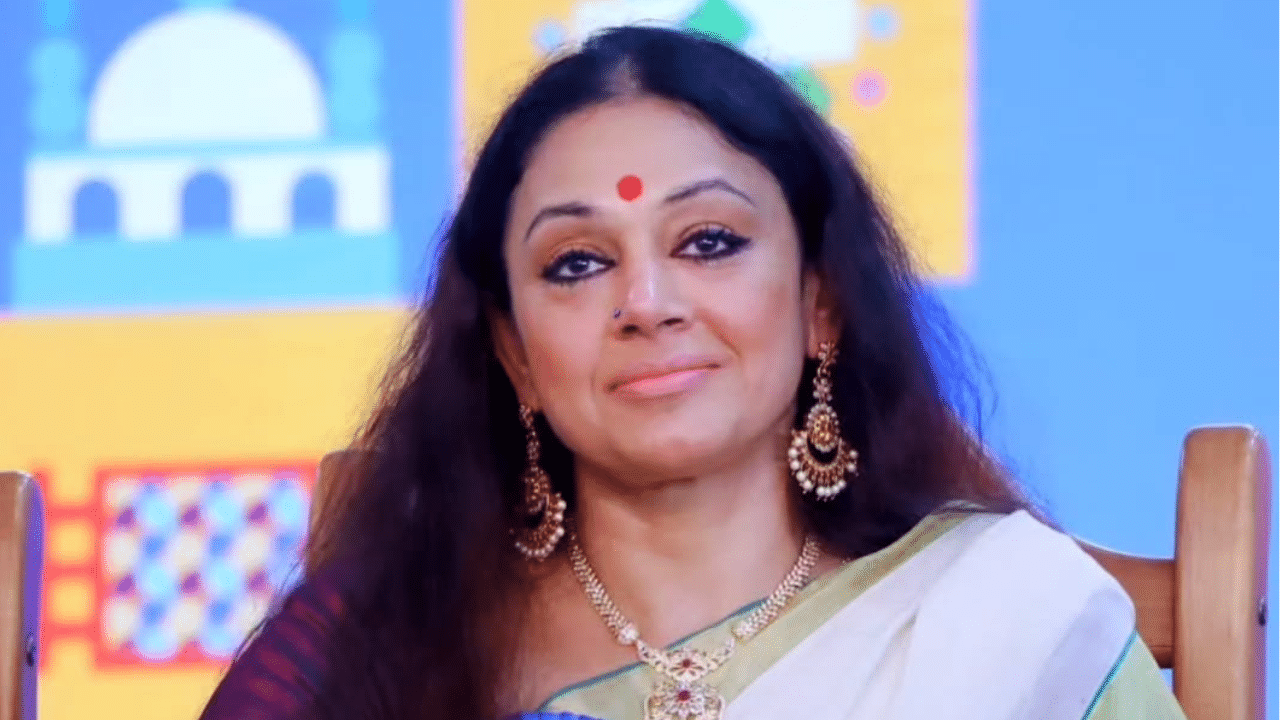 Shobana: ‘എന്റെ ആ സിനിമ മകൾക്കൊപ്പമാണ് കണ്ടത്, അവൾക്കത് ഇഷ്ടപ്പെട്ടില്ല’; ശോഭന Shobana: ‘എന്റെ ആ സിനിമ മകൾക്കൊപ്പമാണ് കണ്ടത്, അവൾക്കത് ഇഷ്ടപ്പെട്ടില്ല’; ശോഭന