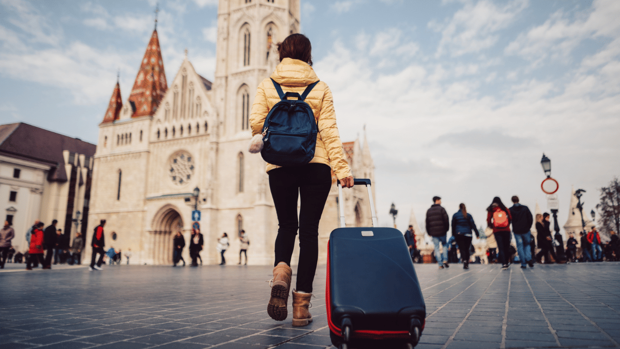 Study Abroad: വിദേശ പഠനത്തിന് തയ്യാറെടുക്കുന്നവരാണോ; ഈ രേഖകൾ കൈവശമില്ലെങ്കിൽ യാത്ര തടസ്സപ്പെട്ടേക്കാം