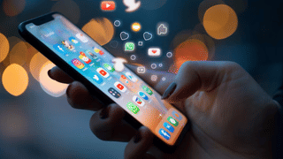 Viral Video: വിശന്നു വലഞ്ഞ ആന, ഭക്ഷണം തേടി അടുത്തുള്ള സൂപ്പർമാർക്കറ്റിൽ- വീഡിയോ വൈറൽ