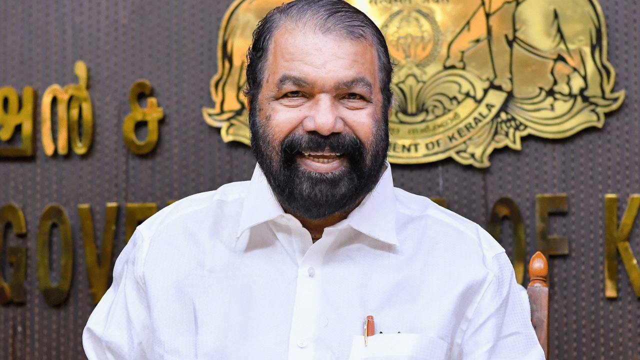 V Sivankutty: സ്കൂൾ സമയമാറ്റം; സർക്കാരിന് പിടിവാശിയില്ല, പരിശോധിക്കണമെങ്കിൽ വീണ്ടും പരിശോധിക്കാമെന്ന് മന്ത്രി വി ശിവൻകുട്ടി