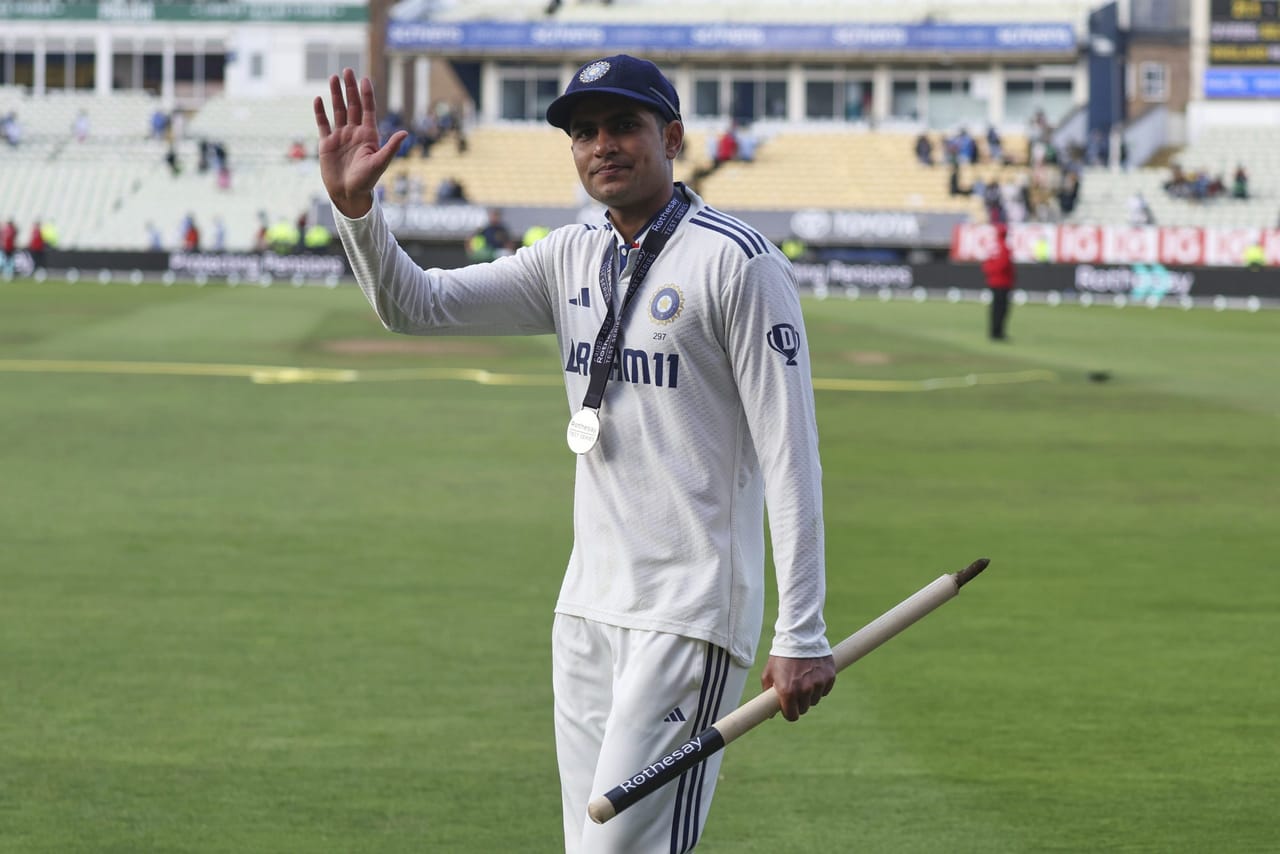 എഡ്ജ്ബാസ്റ്റണിൽ വിജയിക്കുന്ന ആദ്യത്തെ ഇന്ത്യൻ, ഏഷ്യൻ ക്യാപ്റ്റനെന്ന റെക്കോർഡാണ് ഈ വിജയത്തോടെ ശുഭ്മൻ ഗിൽ സ്വന്തമാക്കിയത്. കപിൽ ദേവ്, എംഎസ് ധോണി, വിരാട് കോലി തുടങ്ങിയ മുൻ ഇന്ത്യൻ ക്യാപ്റ്റന്മാർക്കൊന്നും എഡ്ജ്ബാസ്റ്റണിൽ വിജയിക്കാൻ കഴിഞ്ഞിരുന്നില്ല.