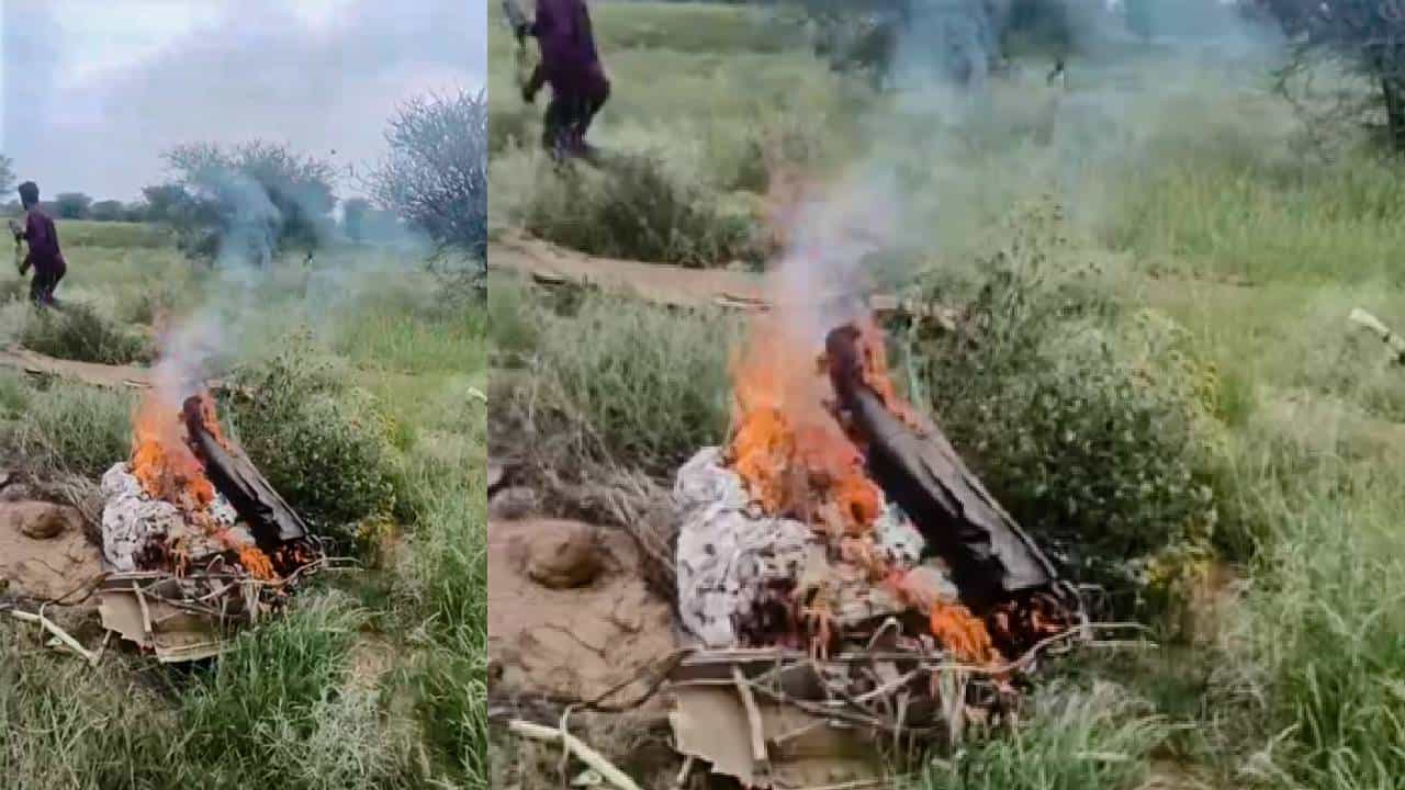 Air Forces Fighter Jet Crashes: വ്യോമസേന വിമാനം തകർന്നുവീണു; രാജസ്ഥാനിൽ പൈലറ്റടക്കം രണ്ടുപേർക്ക് ദാരുണാന്ത്യം