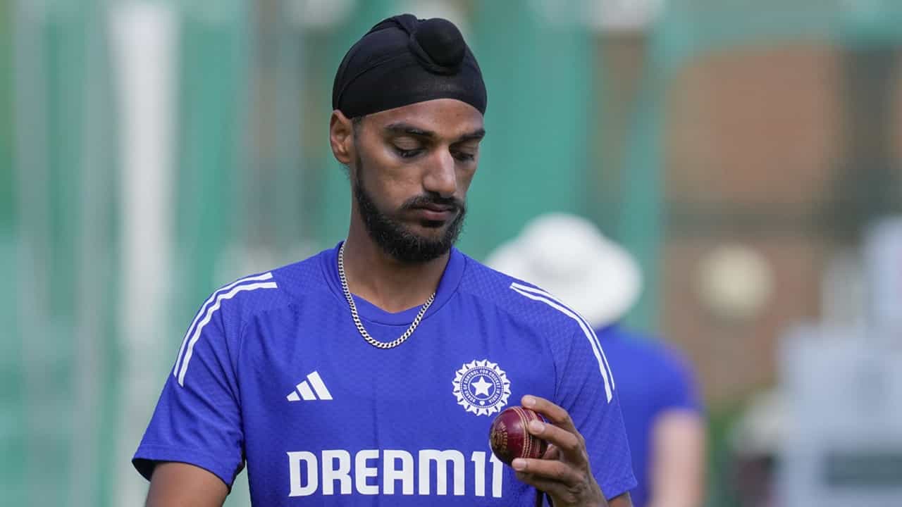 India vs England: സാഹചര്യങ്ങള് അനുകൂലം, ലോര്ഡ്സില് അര്ഷ്ദീപ് കളിക്കുമോ? രണ്ട് അരങ്ങേറ്റങ്ങള്ക്ക് സാധ്യത India vs England: സാഹചര്യങ്ങള് അനുകൂലം, ലോര്ഡ്സില് അര്ഷ്ദീപ് കളിക്കുമോ? രണ്ട് അരങ്ങേറ്റങ്ങള്ക്ക് സാധ്യത