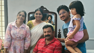 Mohanlal-Fahadh Faasil: അന്ന് മൂക്കുത്തിയിട്ട ഫഹദ്, ഇന്ന് നെക്ലേസ് ധരിച്ച മോഹൻലാൽ; പരമ്പരാഗത രീതികളെ പൊളിച്ചെഴുതി താരങ്ങൾ