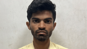 ഓഫീസ് ടോയ്ലെറ്റിൽ ഒളിക്യാമറ വെച്ച് സഹപ്രവർത്തകയുടെ നഗ്ന ദൃശ്യം... ഓഫീസ് ടോയ്ലെറ്റിൽ ഒളിക്യാമറ വെച്ച് സഹപ്രവർത്തകയുടെ നഗ്ന ദൃശ്യം...