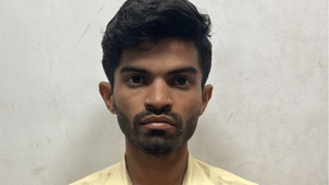 Bengaluru Techie Arrest: ഓഫീസ് ടോയ്ലെറ്റിൽ ഒളിക്യാമറ വെച്ച് സഹപ്രവർത്തകയുടെ നഗ്ന ദൃശ്യം പകർത്തി; ബം​ഗളൂരുവിൽ ടെക്കി അറസ്റ്റിൽ‍