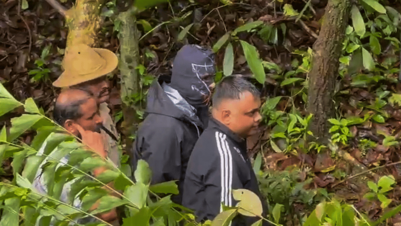 Dharmasthala Mass Burial: അഞ്ചിടത്ത് കുഴിച്ചിട്ട് ഒന്നും കണ്ടെത്താനായില്ല; ബാക്കിയുള്ളത് എട്ട് പോയിന്‍റുകളിലെ പരിശോധന