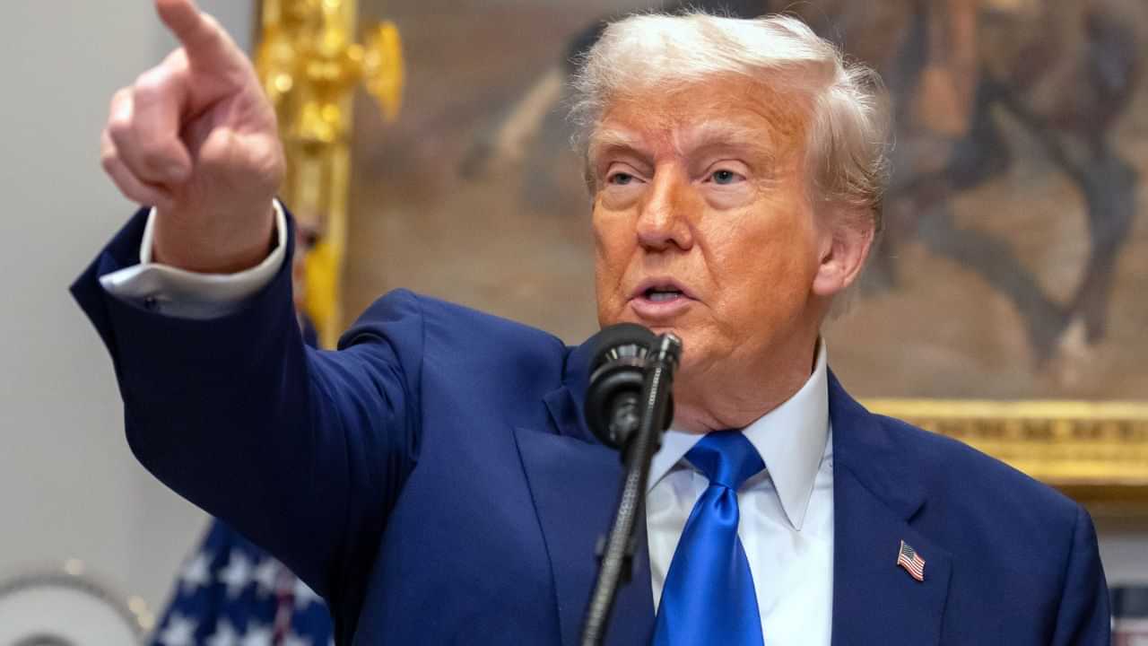 Donald Trump: ജപ്പാനുമായി വമ്പന് കരാറിന് അമേരിക്ക; 15% തീരുവ ഉണ്ടാകുമെന്ന് ട്രംപ് Donald Trump: ജപ്പാനുമായി വമ്പന് കരാറിന് അമേരിക്ക; 15% തീരുവ ഉണ്ടാകുമെന്ന് ട്രംപ്