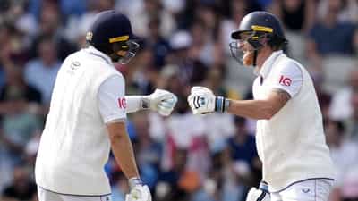 India vs England: റൂട്ടിന് സെഞ്ചുറി, സ്റ്റോക്സ് സെഞ്ചുറിയിലേക്ക്; ദയയില്ലാതെ ഇംഗ്ലണ്ട് പിടിമുറുക്കുന്നു