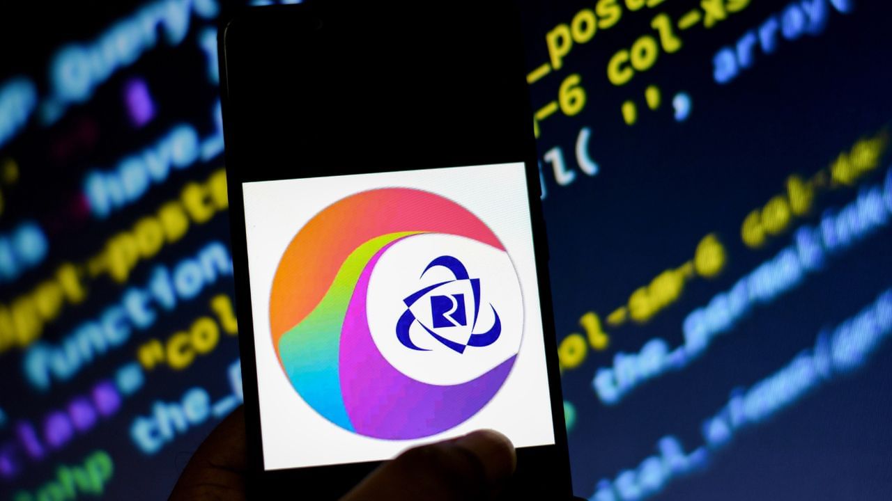 IRCTC Aadhaar Linking: ആധാറും ഐആർസിടിസി അക്കൗണ്ടും ലിങ്ക് ചെയ്തോ? ദാ ഇങ്ങനെ വേണം ചെയ്യാൻ