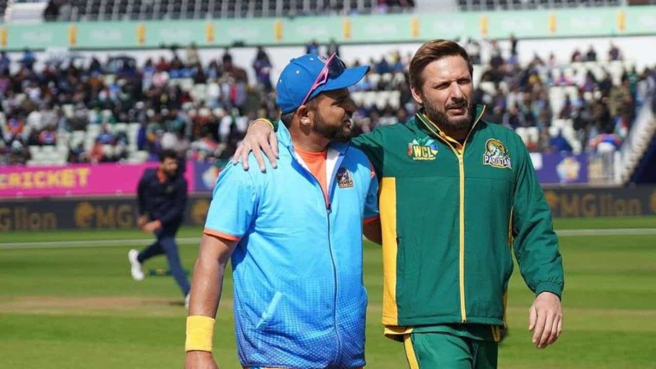 WCL India vs Pakistan: ധവാന് പിന്നാലെ കൂടുതൽ താരങ്ങൾ പിന്മാറി; ലെജൻഡ്സ് ലീഗിൽ ഇന്ത്യ - പാകിസ്താൻ മാച്ച് റദ്ദാക്കിയതായി അധികൃതർ WCL India vs Pakistan: ധവാന് പിന്നാലെ കൂടുതൽ താരങ്ങൾ പിന്മാറി; ലെജൻഡ്സ് ലീഗിൽ ഇന്ത്യ - പാകിസ്താൻ മാച്ച് റദ്ദാക്കിയതായി അധികൃതർ