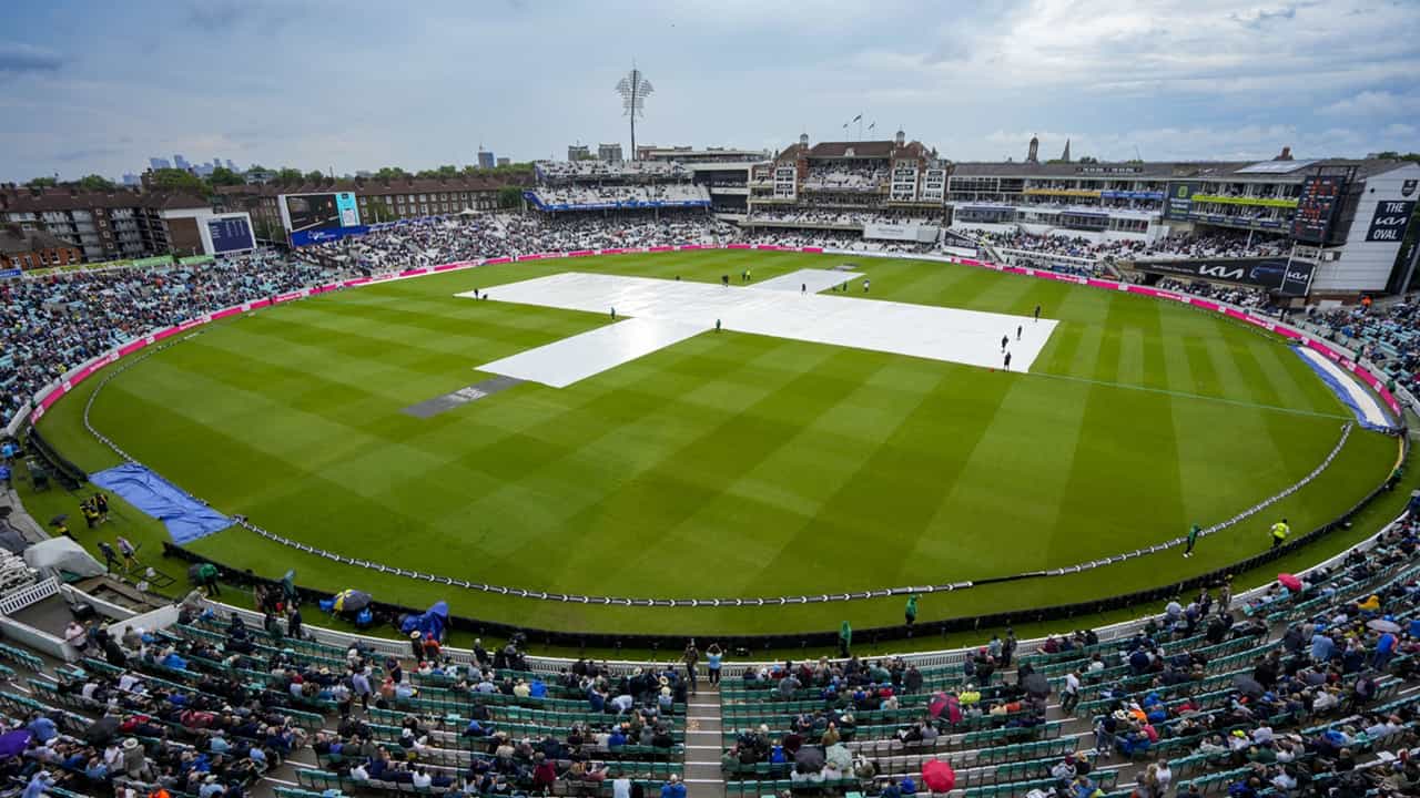 India vs England: മഴയില്‍ നനഞ്ഞ് ഓവല്‍ ടെസ്റ്റ്, വിക്കറ്റുകള്‍ കളഞ്ഞുകുളിച്ച് ഇന്ത്യ