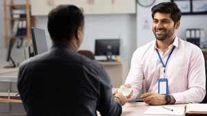 Indian Bank recruitment 2025: ഡി​ഗ്രിയുള്ളവരാണോ ജോലിയുറപ്പ്, 1500 ഒഴിവുകൾ; ഇന്ത്യൻ ബാങ്കിൽ അവസരം, അപേക്ഷക്കേണ്ടത് ഇങ്ങനെ