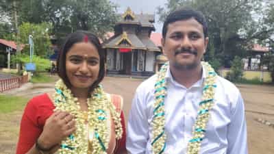 Alin Jose Perera: അലിൻ ജോസ് പെരേരയുടെ വിവാഹം കഴിഞ്ഞോ?; വിഡിയോ വൈറൽ